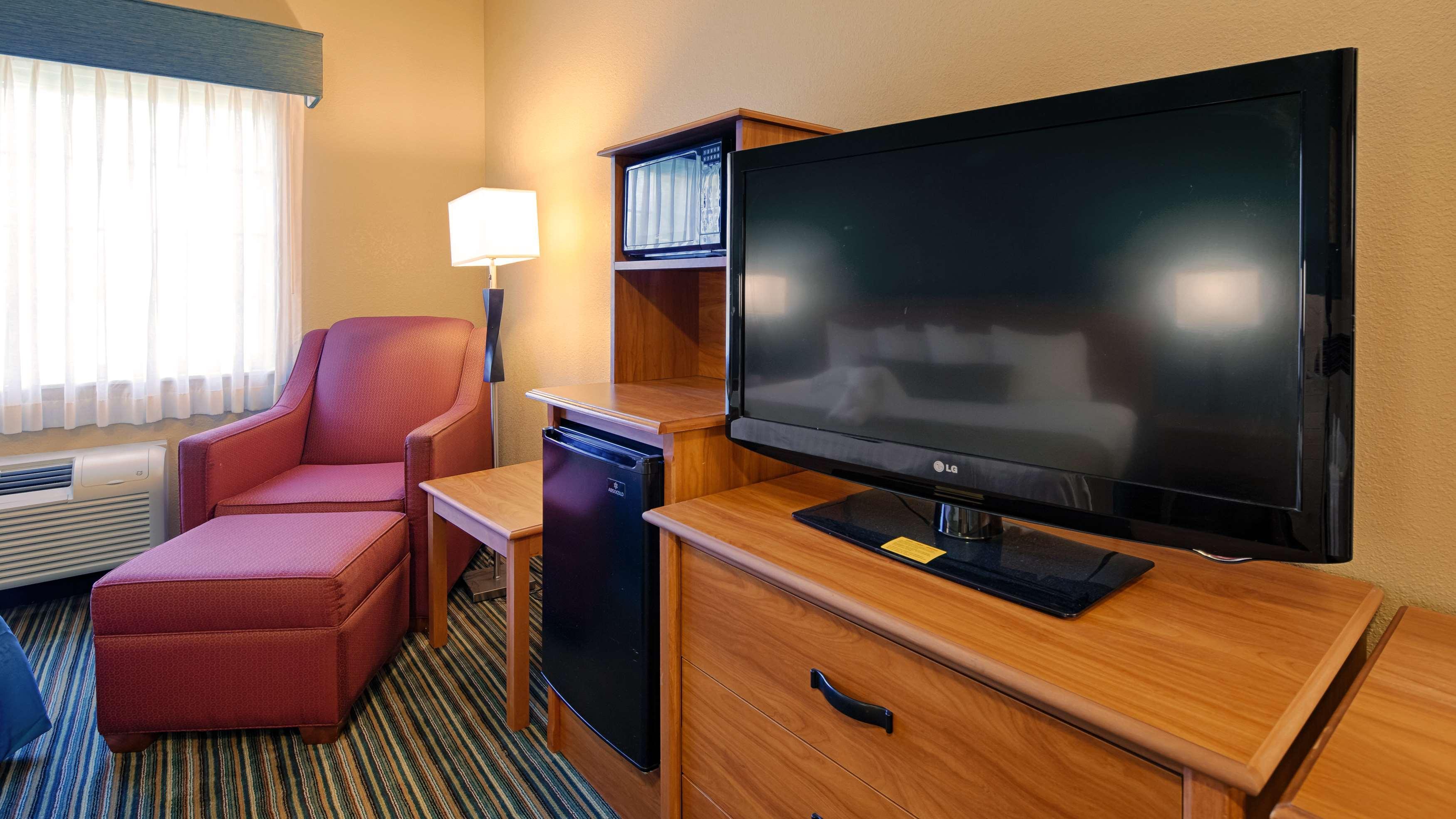Best Western Governors Inn And Suites Уичита Экстерьер фото
