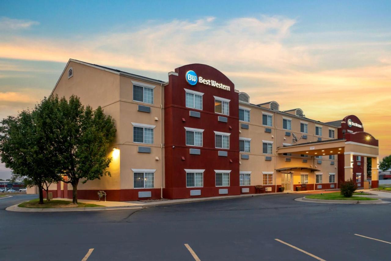 Best Western Governors Inn And Suites Уичита Экстерьер фото
