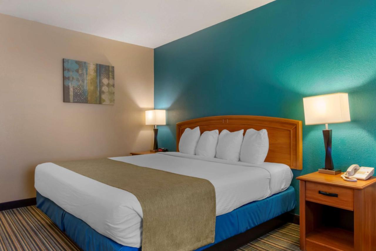 Best Western Governors Inn And Suites Уичита Экстерьер фото